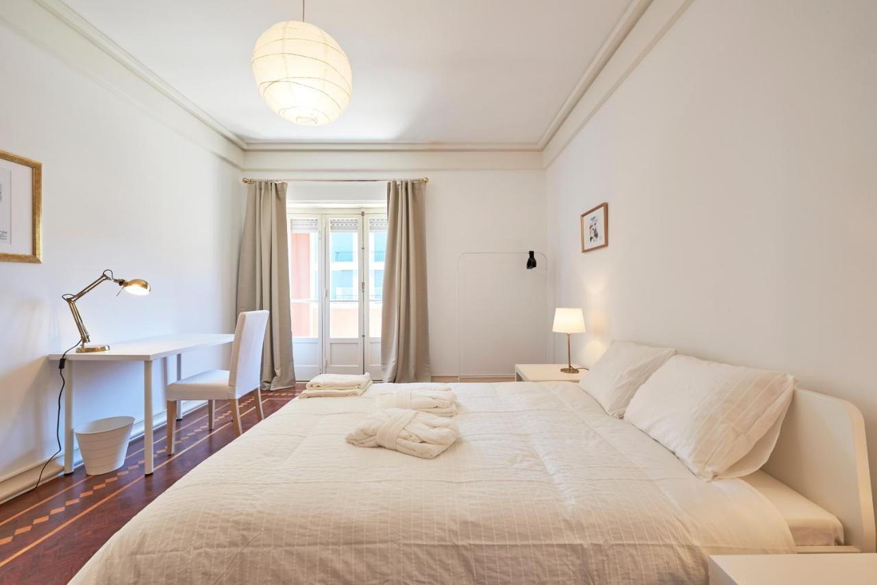 Campo Pequeno Prestige Hotel Lisbon Bagian luar foto