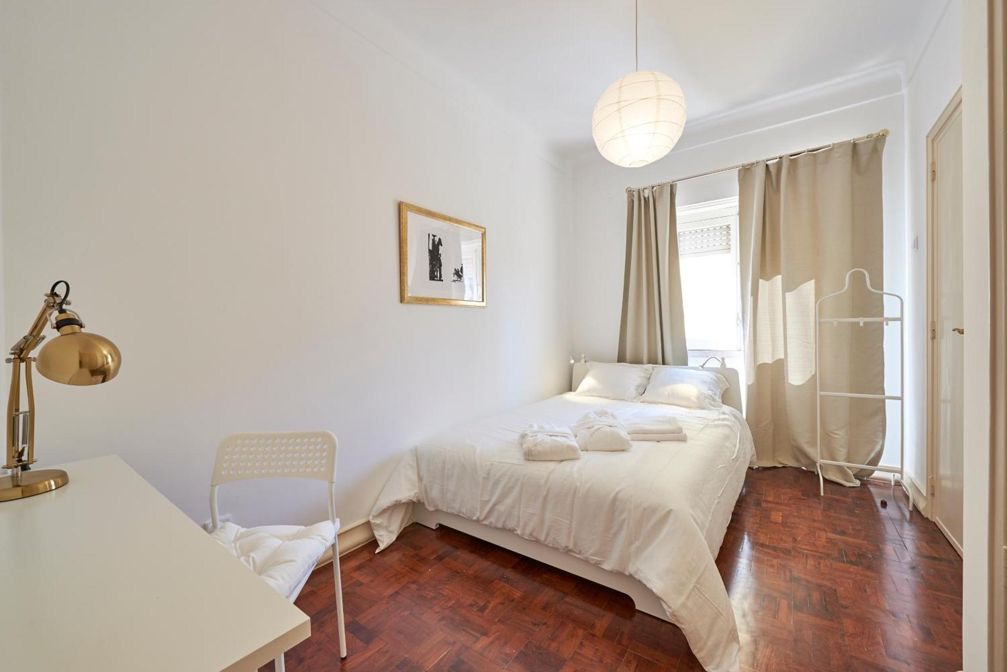 Campo Pequeno Prestige Hotel Lisbon Ruang foto