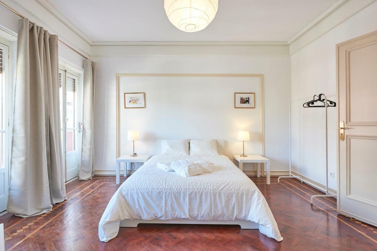 Campo Pequeno Prestige Hotel Lisbon Bagian luar foto